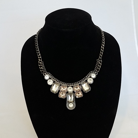 Big Rhinestone Chain Necklace - Picture 2 of 8